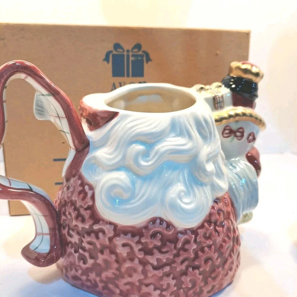 Vintage Avon Ceramic ST. NICHOLAS TEAPOT MULTICOLOR Christmas Holiday